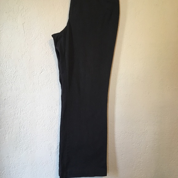 Dockers’ Gray Casual Pants - Picture 4 of 7